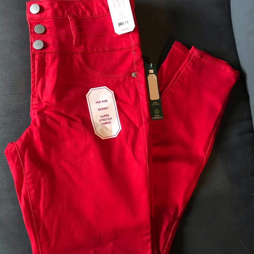 Mid rise skinny jeans